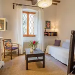 Rustic Stay, كارمينيانو