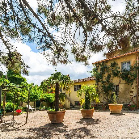 Rustic Stay, بيت للعطل *