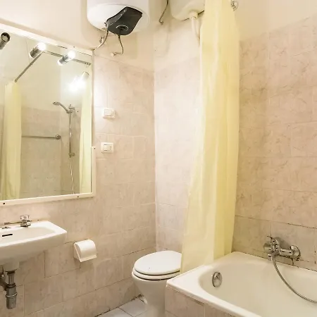Belvilla By Oyo Plush With Swimming Pool * Carmignano